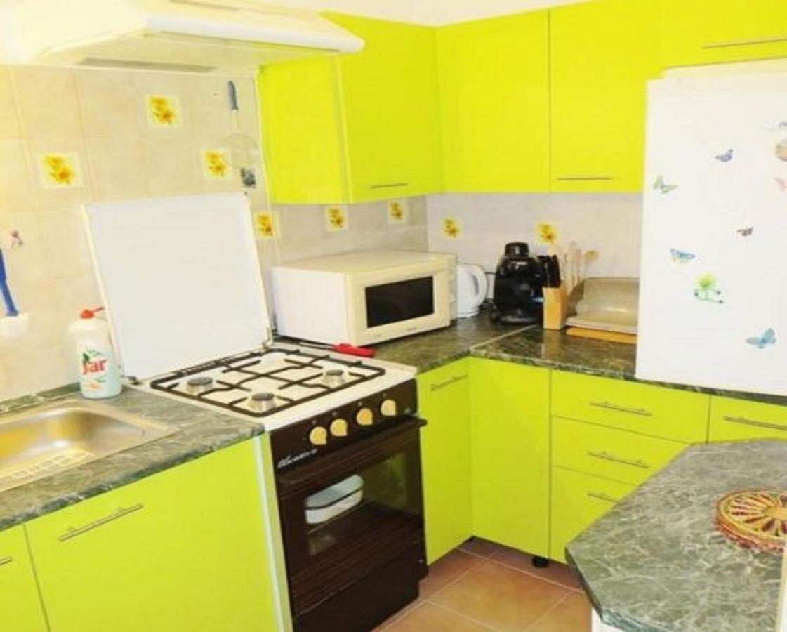 Sziszi Nyaralohaz Apartment Balatonszarszo Exterior foto